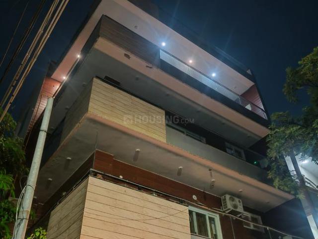 8 BHK Independent House in Sector 49 for resale Noida. The reference number is 20841549