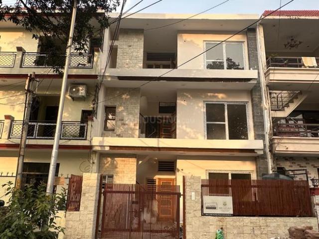 8 BHK Independent House in Sector 59 for resale Mohali. The reference number is 21251181