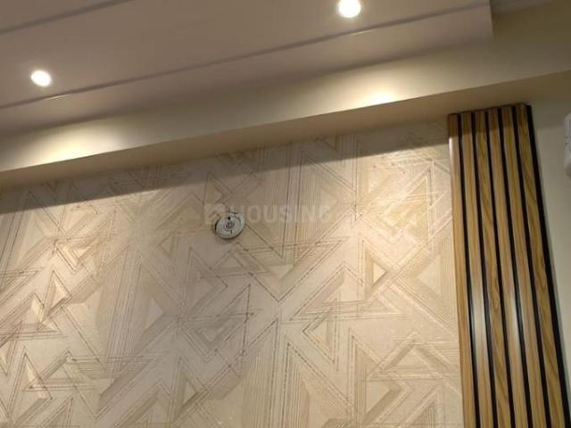8 BHK Independent House in Sector 71 for resale Noida. The reference number is 20470764