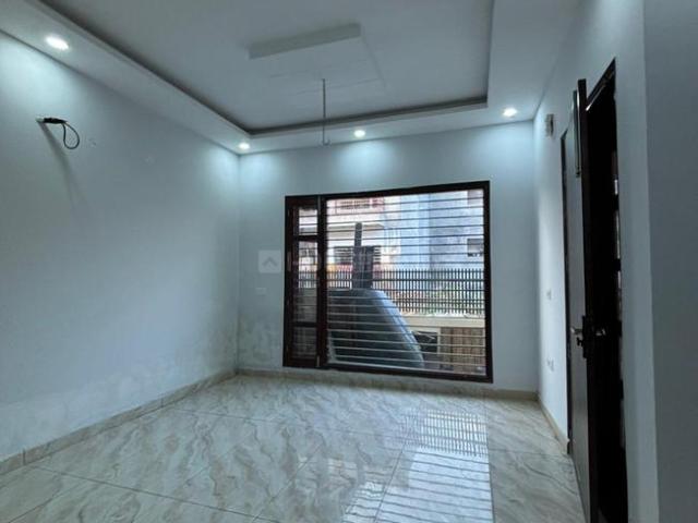 8 BHK Independent House in Sector 79 for resale Mohali. The reference number is 19603696