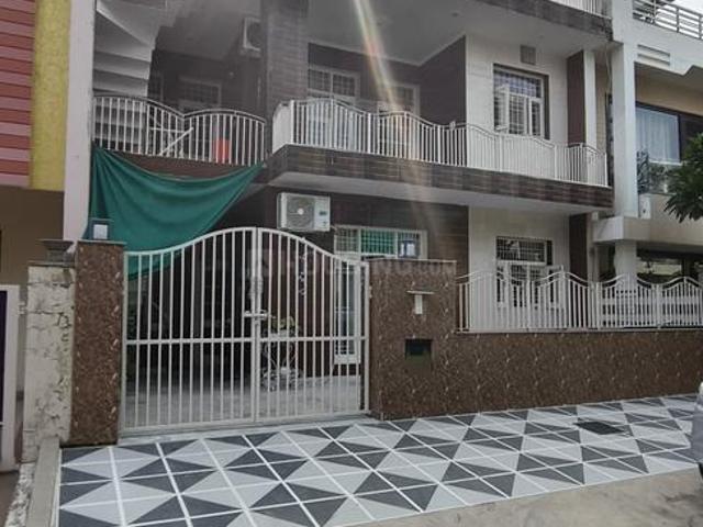 8 BHK Independent House in Sector 91 for resale Mohali. The reference number is 21041449