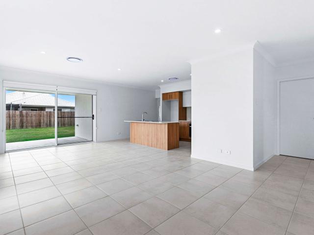 8 Bird Nest Drive Burrum Heads, QLD 4659