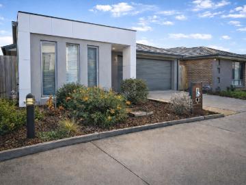 Carrum North, Greater Dandenong, Victoria