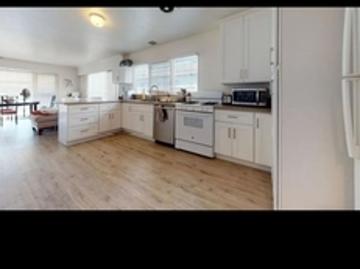 8 BR, 4 BA Apartment 6180 82 Mary Ln Dr, San Diego, CA 92115