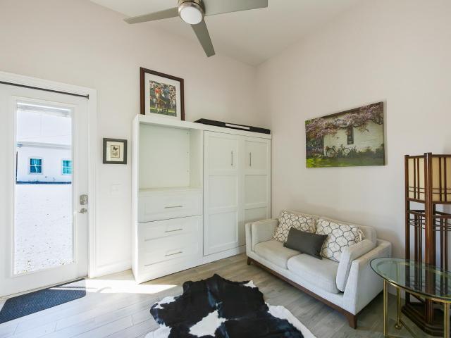 8 BR, 8 BA Apartment 10601 Tamis Trail, Lake Worth, FL 33449
