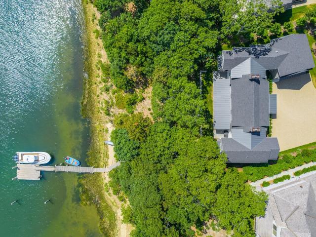 8 Bridge Street, East Falmouth, US, MA