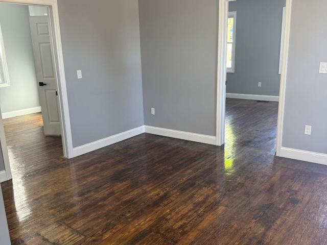 8 Bridgeport Avenue, Shelton, US, CT