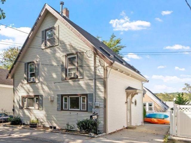 8 Brightside Ave Unit 1, Gloucester, US, MA