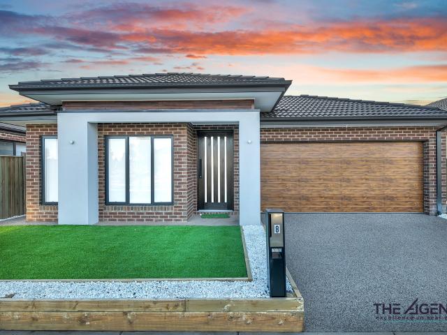 8 Cuckoo Way, Tarneit VIC 3029 AUS