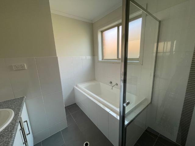 8 Callaghan Court, Whyalla Stuart To register & apply for this property, please use this link: snug. com/