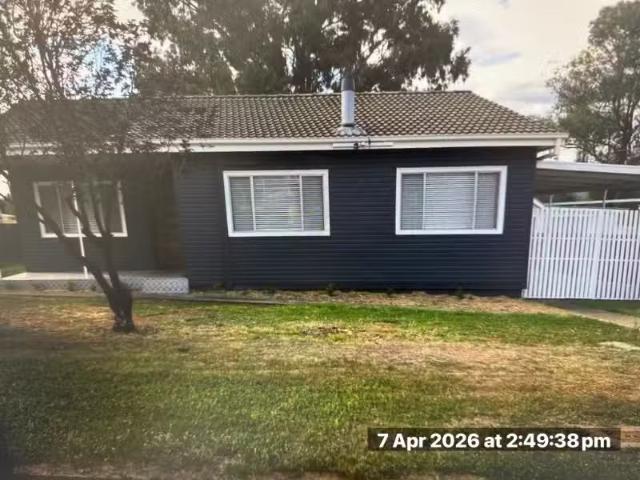 8 Cambridge St, South Tamworth House for rent Listed by Tania.