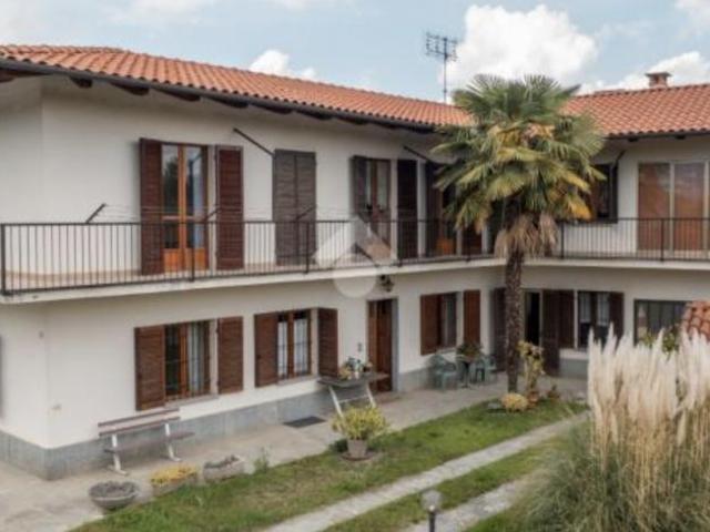8 camere da letto, Verzuolo Cuneo 12039 104257724