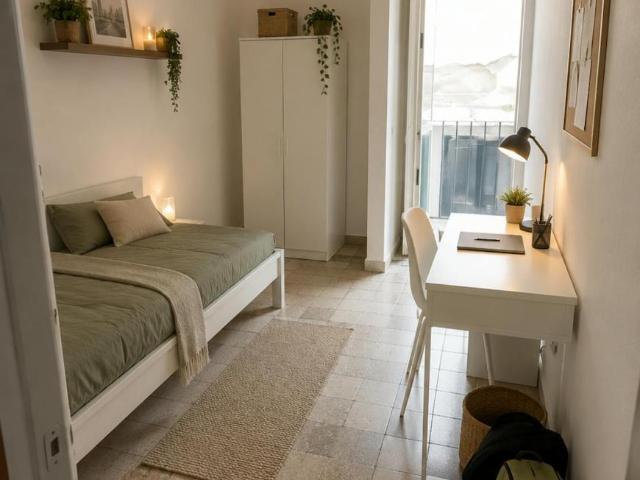 8 camere da letto, Naples Naples 80139 105199167