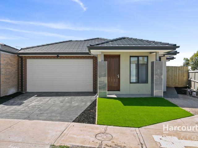 8 Cassata Road, Manor Lakes, VIC 3024