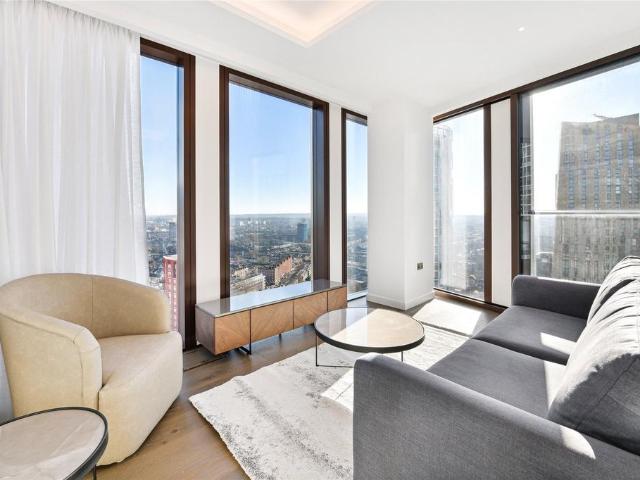 8 Carnation Way, London, SW8 3 bed apartment to rent £5,300 pcm £1,223 pw