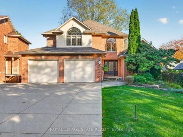 8 Cayley Court, Hamilton, ON, L9H 6W5 house for sale | Listing ID X14080 | Royal LePage
