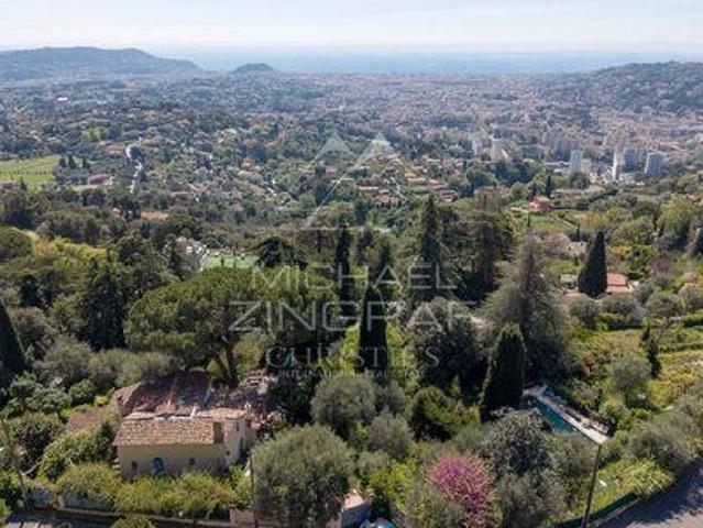 8 chambres, Nice Provence 06100 101230764