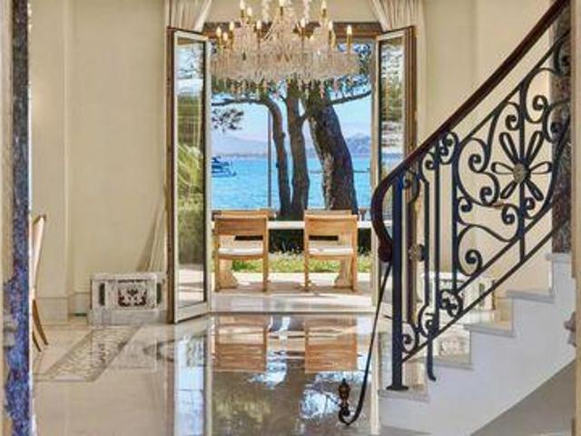 8 chambres, Antibes Provence 06160 94009813
