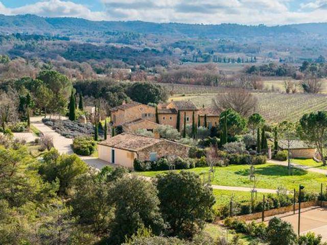 8 chambres, Bonnieux Provence 84480 101490206