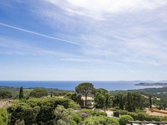 8 chambres, La Croix Provence 83420 102557529