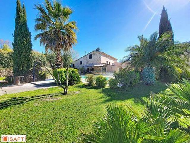 8 chambres, Le Castellet Provence 83330 103123148