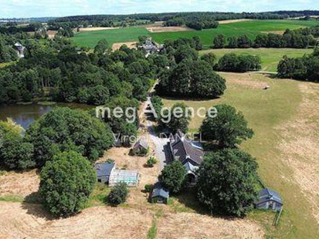 8 chambres, Ploermel Bretagne 56800 105530329