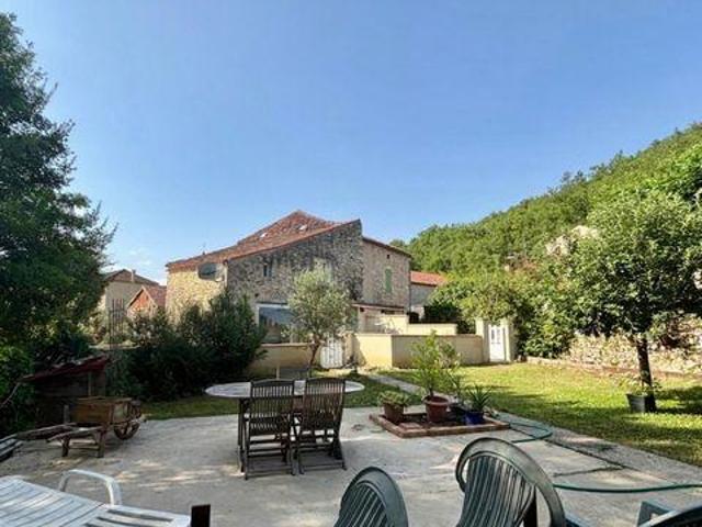 8 chambres, Saint Midi 46140 104508850