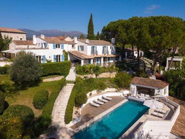 8 chambres, Saint Provence 06570 101779206