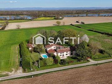8 chambres, Saint Rhône 01320 102665804