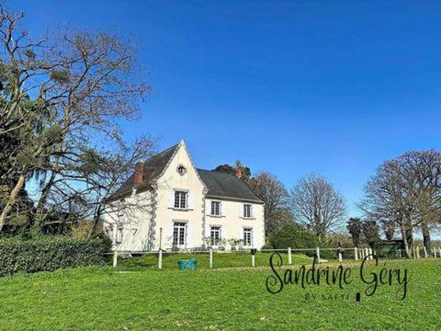 8 chambres, Soudan Pays de la Loire 44110 100538573