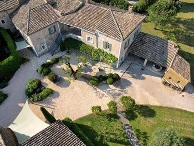 8 chambres, Uzès Languedoc 30700 102473943