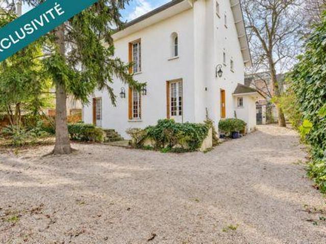 8 chambres, Vitry Île 94400 105720181