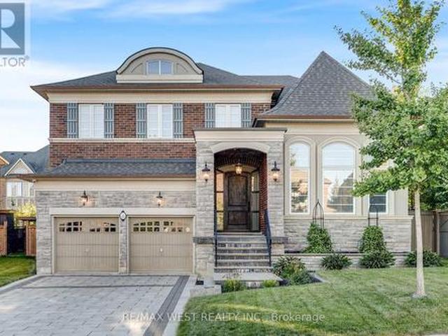 8 Chapel Gully Trail, King, ON, L7B 0A1 house for sale | Listing ID N13839 | Royal LePage