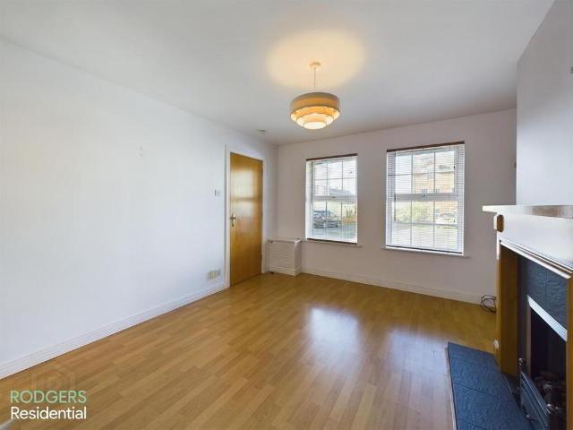 8 Church Hill, Holywood, BT18 9DS