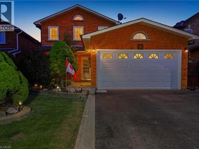 8 Cochrane Avenue, Brampton, ON, L6Z 4J4 house for sale | Listing ID 40852 | Royal LePage