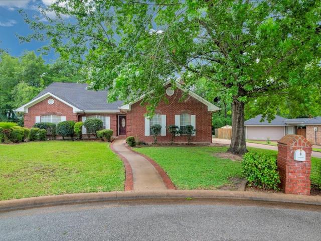8 Columbia Ct, Lufkin, TX 75901 | MLS #30301