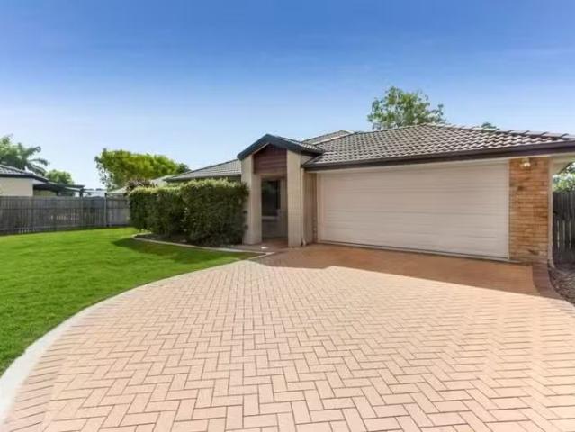 8 Cordoba Court, Carseldine, QLD 4034 House for Rent