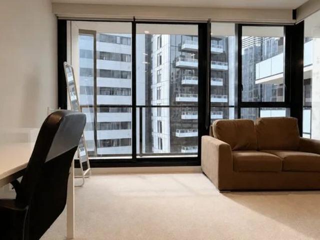 8 Daly Street, Melbourne