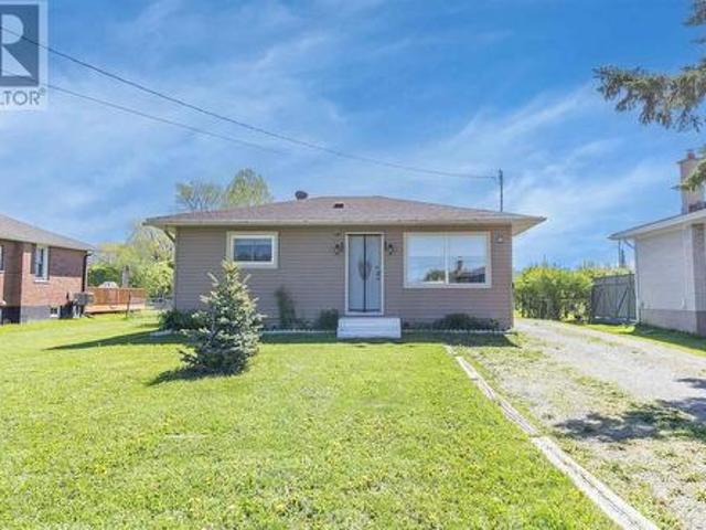 8 Dawson Ave, Sault Ste. Marie, ON, P6C 4B3 house for sale | Listing ID SM261297 | Royal LePage