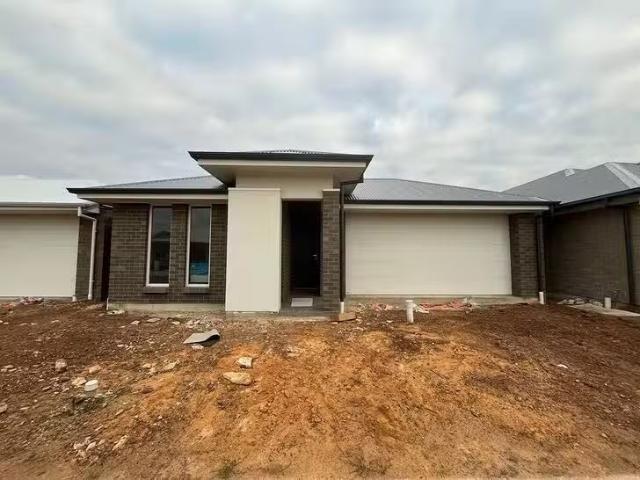 8 Densley Avenue, Gawler Belt, SA 5118