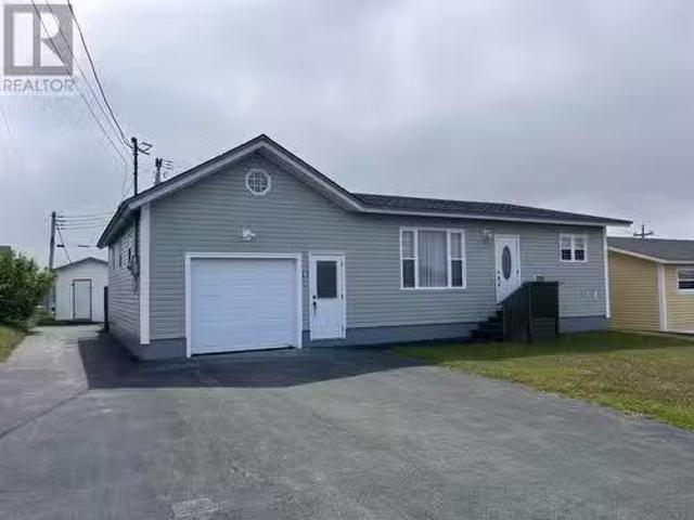 8 Evergreen Avenue, Fortune, NL, A0E 1P0 house for sale Lis.