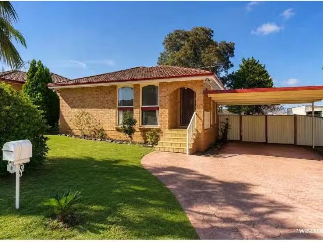 8 Emilia Close, Rosemeadow House for rent Listed by Jason Mon.
