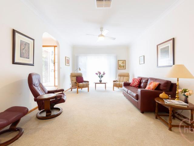 8 Fristrom Crescent, Lyneham