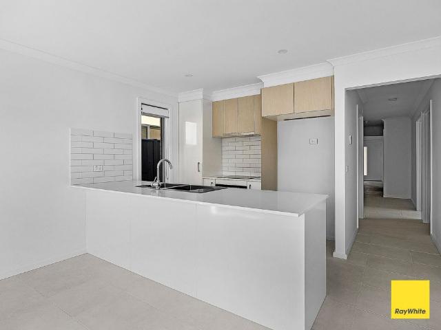 8 Garrett Street