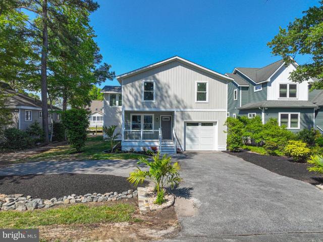 8 Grand Port Road