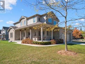 House for sale in Perth, Ontario - Patio