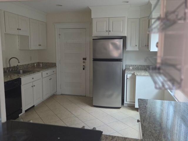 8 Hadwen Rd. Unit 1, Worcester, US, MA