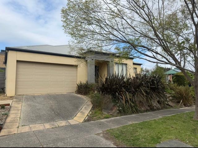 8 Hamdon Green, Berwick, VIC 3806