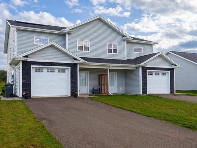8 Harold Court, Cornwall, PE, C0A 1H3 house for sale | Listing ID 202624 | Royal LePage