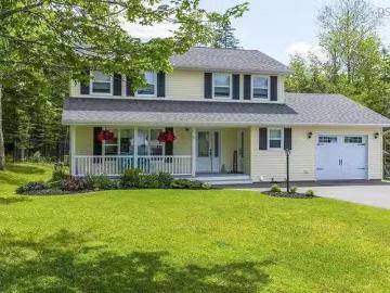 House for sale in Colchester - Garden, Deck